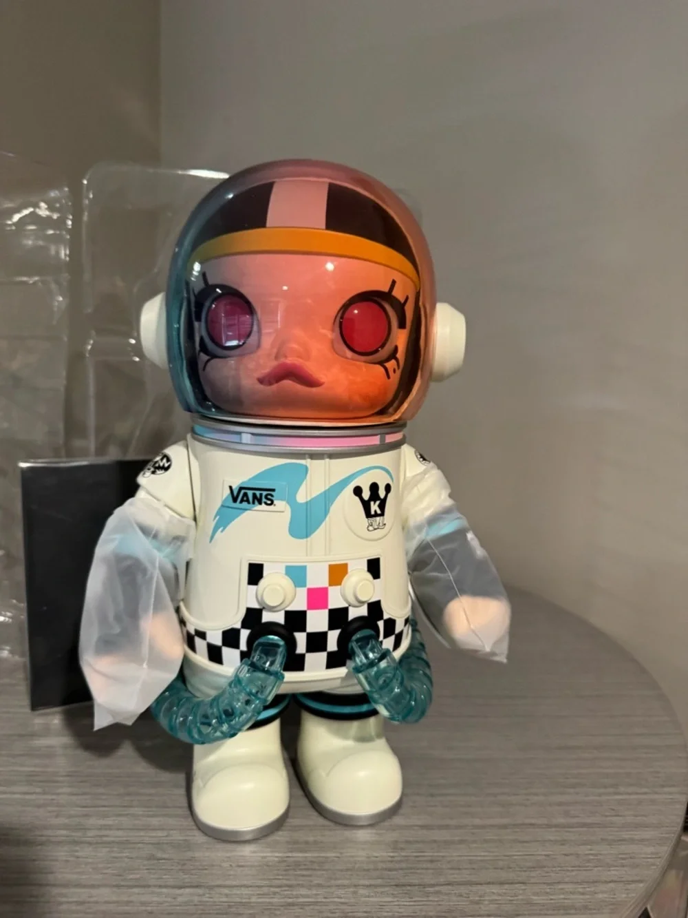 Vans Mega Space Molly 400% Collectible Figure